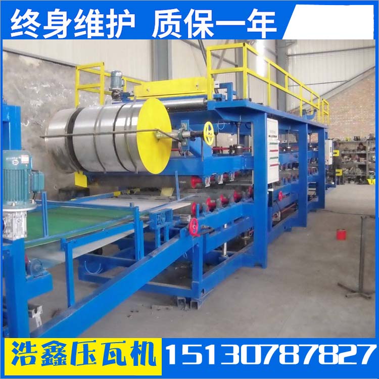 吉林客戶定做的巖棉泡沫兩用復(fù)合機(jī)  復(fù)合板設(shè)備