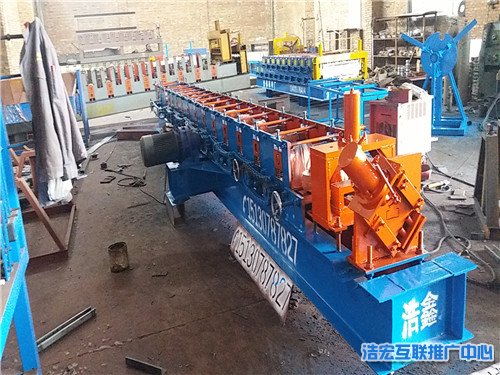 浩鑫壓瓦機(jī)廠家供應(yīng)全自動(dòng)數(shù)控c型鋼機(jī)