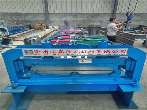 角馳壓瓦機(jī)浩鑫廠家專業(yè)生產(chǎn)