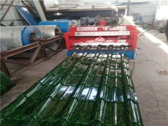浩鑫機(jī)械專業(yè)生產(chǎn)全自動800型彩鋼琉璃瓦機(jī) 歡迎